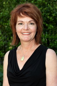 Kelly - Registered Dental Assistant with Extended Functions and Financial Coordinator